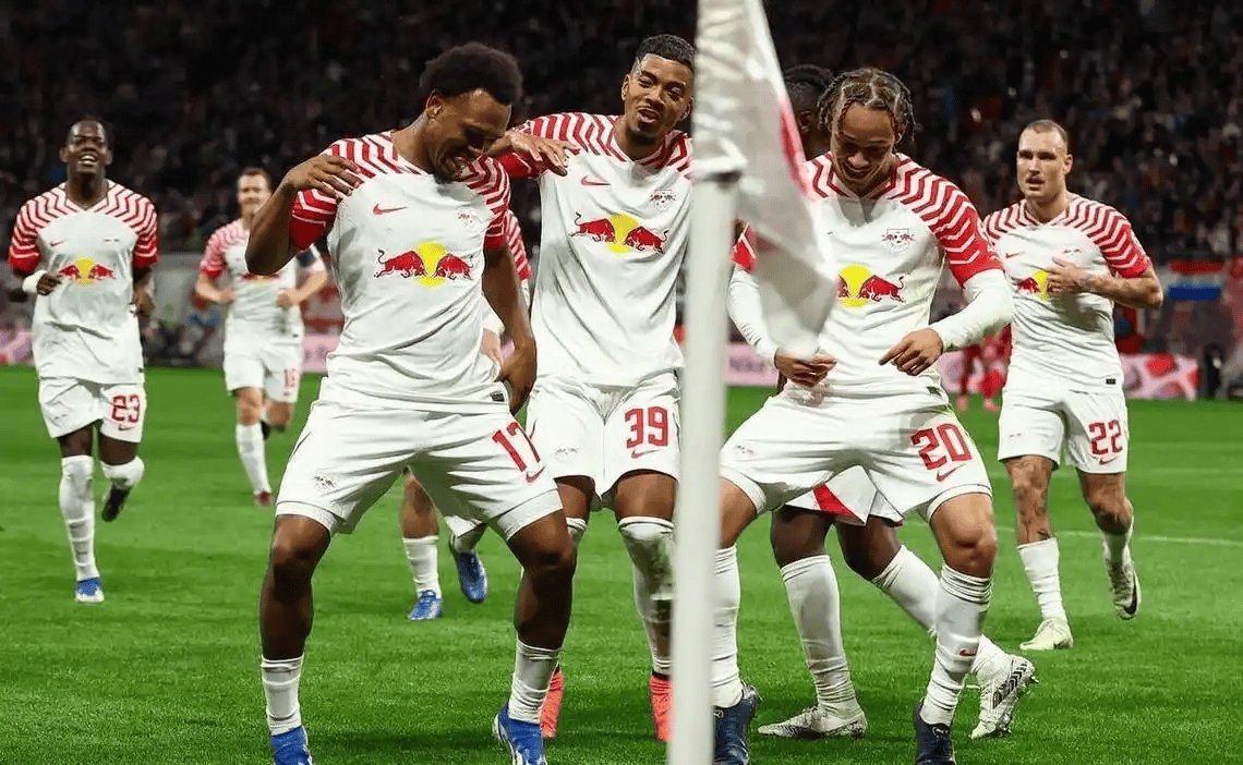 集结日体能课后；莱比锡回应争议备战英超；赛场秩序良好；训练强度明显提升的简单介绍